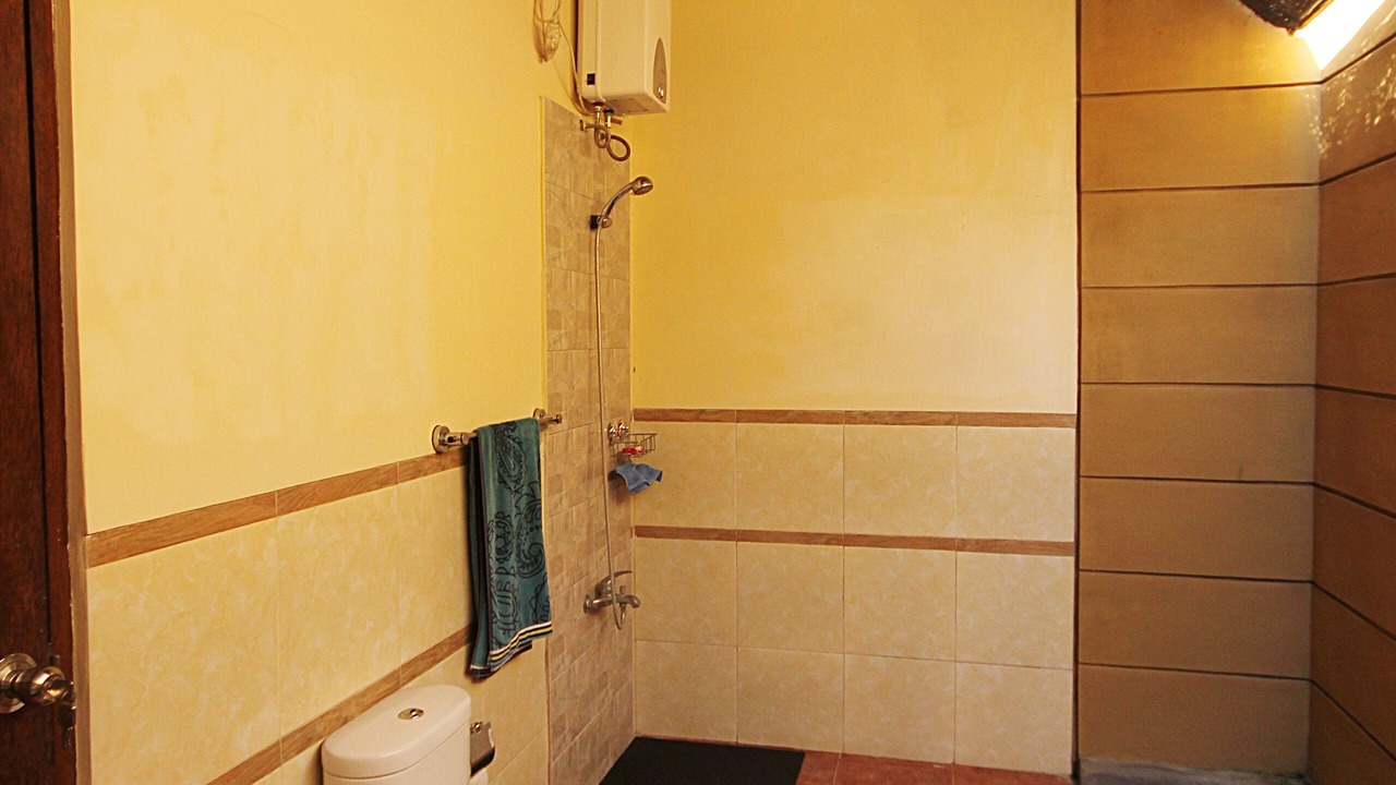 Photo of Bathroom in Sunset Road