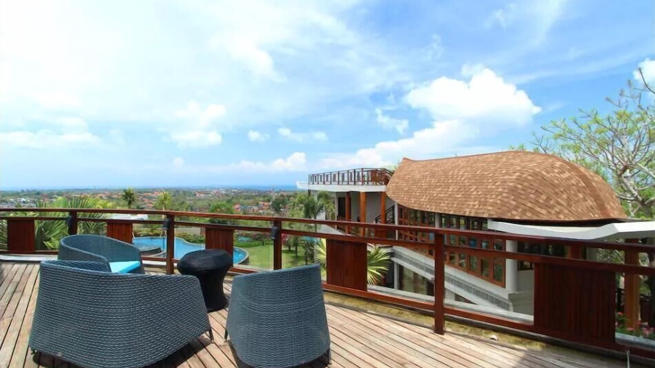 Photo of Patio Balcony in Bukit