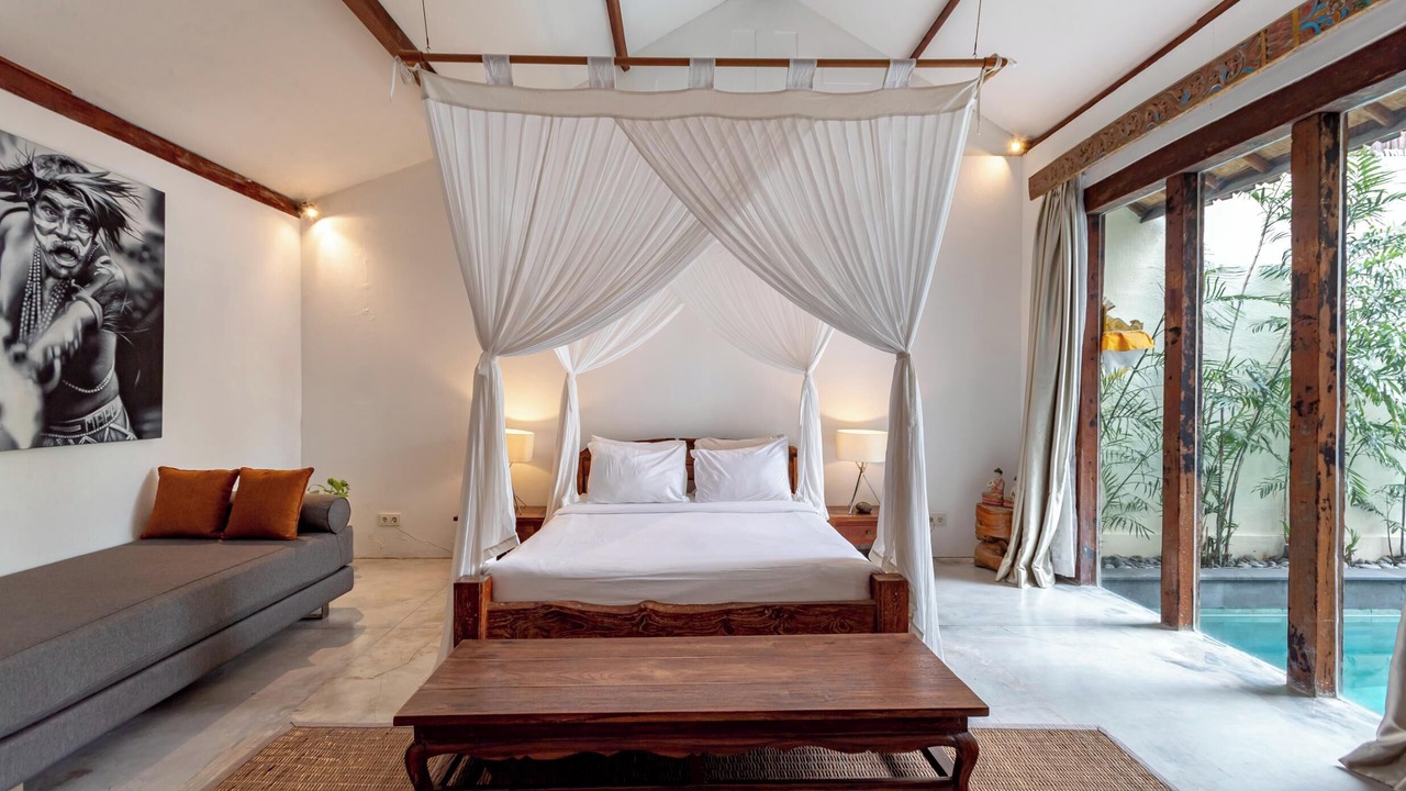 Photo of Bedroom in Drupadi