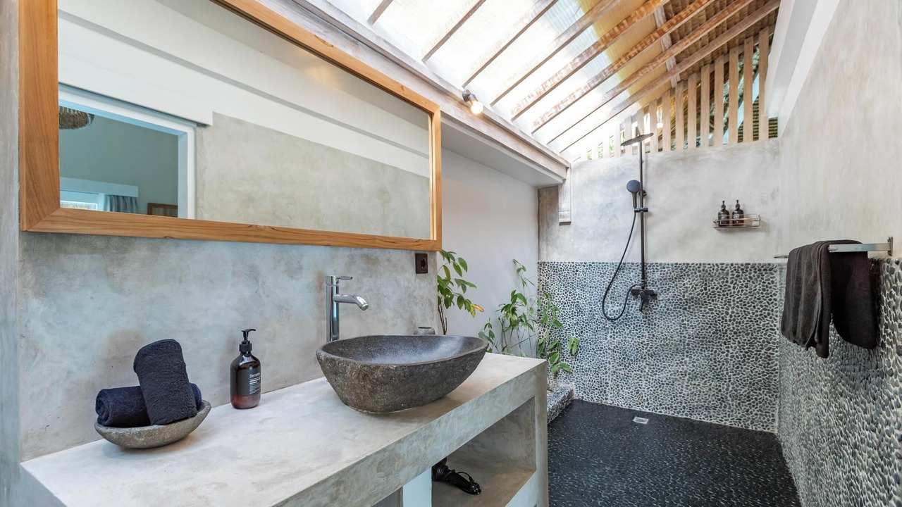 Photo of Bathroom in Drupadi
