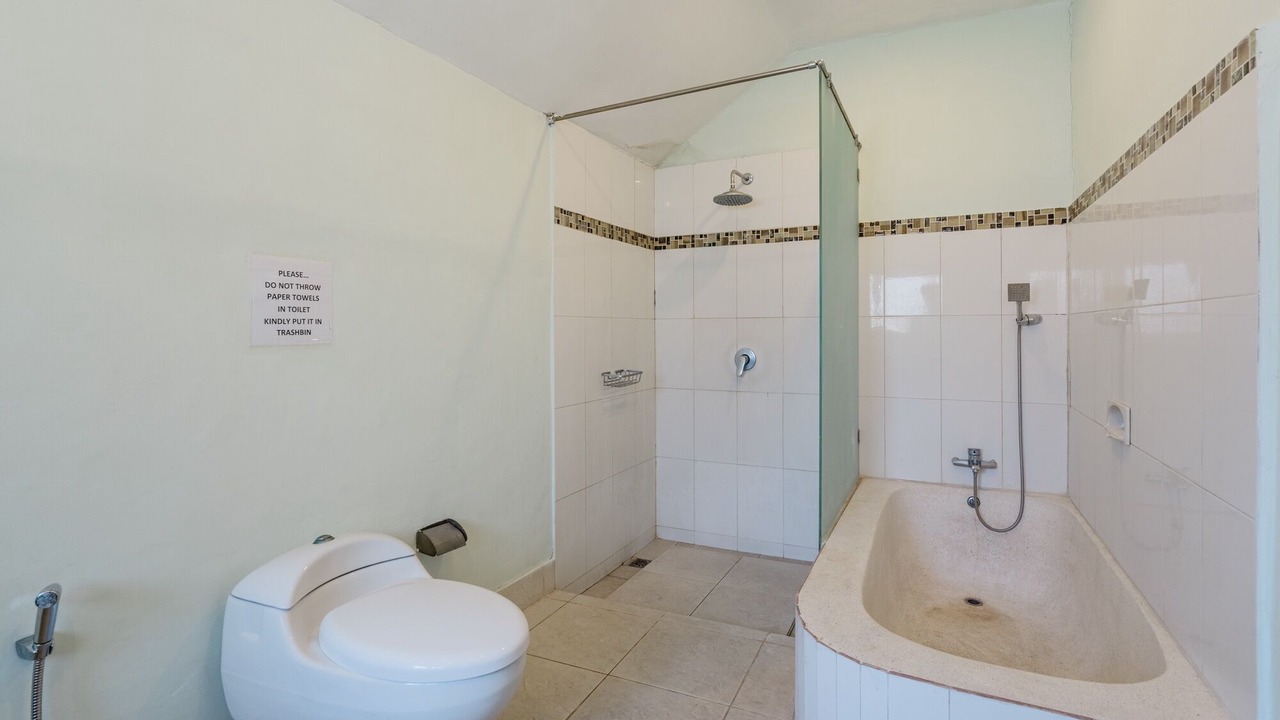 Photo of Bathroom in Sunset Road