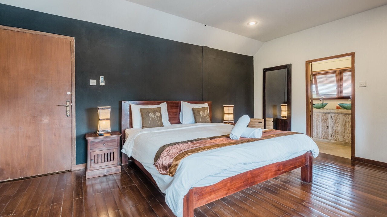 Photo of Bedroom in Sunset Road