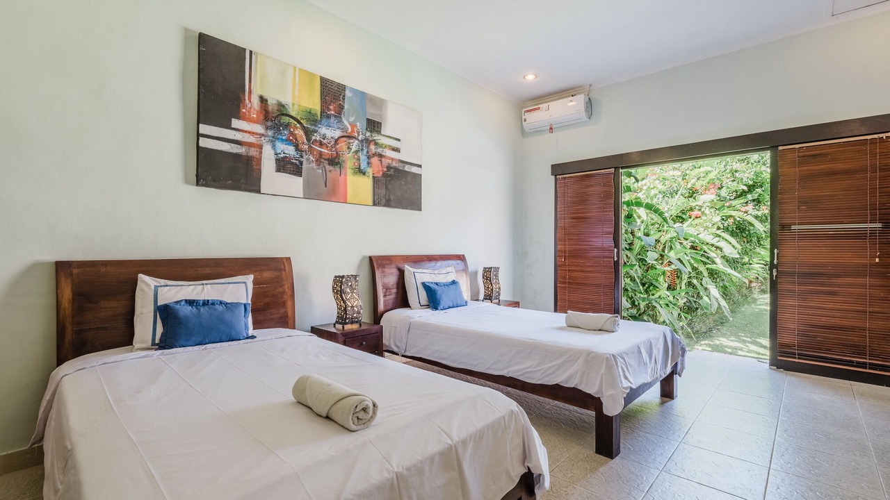 Photo of Bedroom in Sunset Road