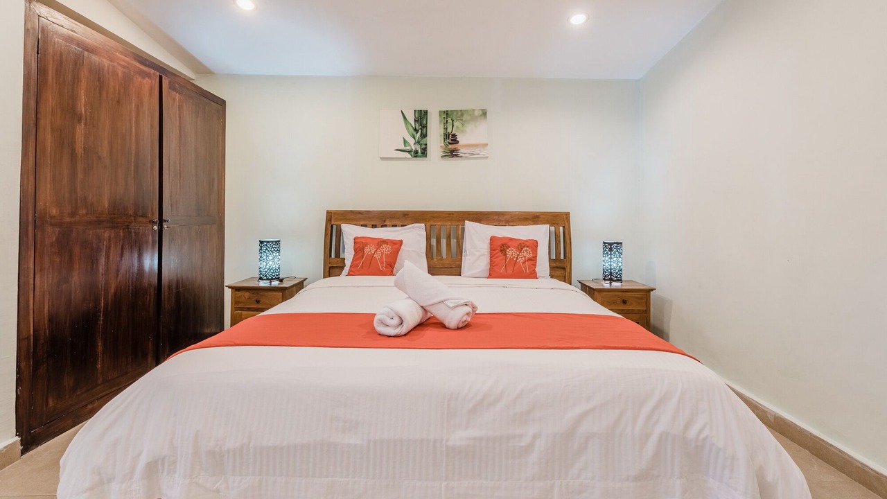 Photo of Bedroom in Sunset Road