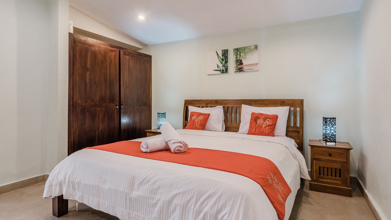 Photo of Bedroom in Sunset Road