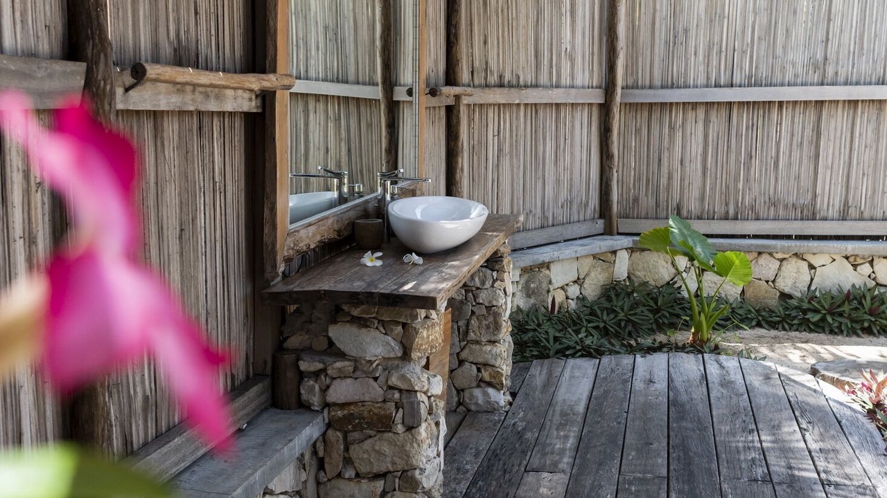 Photo of Outdoor in Rote Island