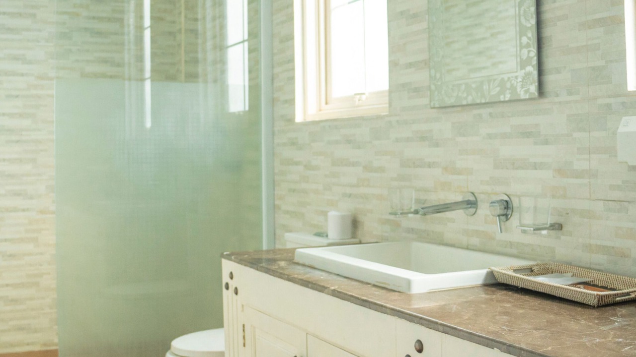 Photo of Bathroom in Siligita