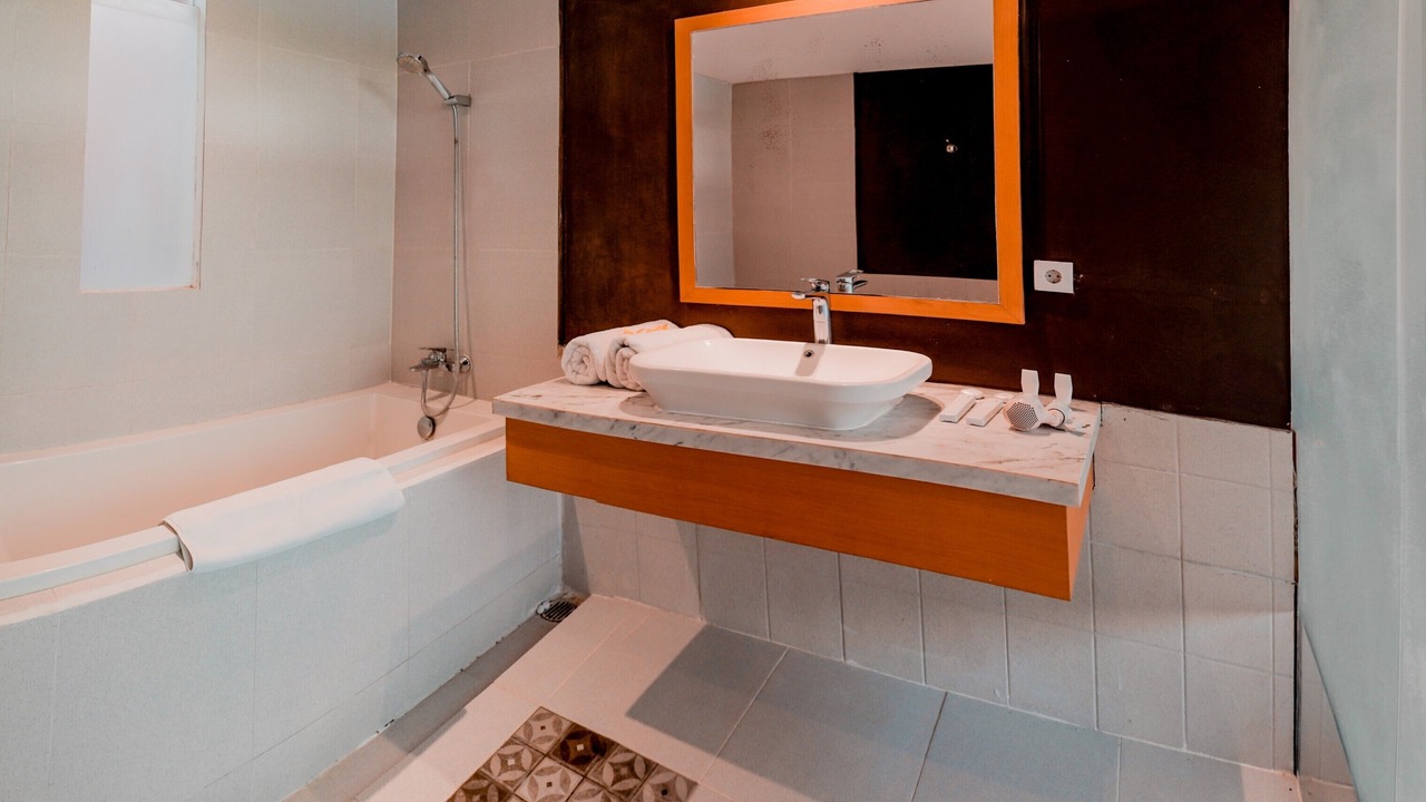 Photo of Bathroom in Padangsambian Klod