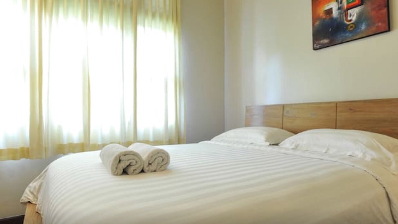 Photo of Bedroom in Kartika Plaza