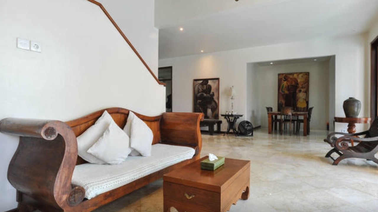 Photo of Livingroom in Kartika Plaza