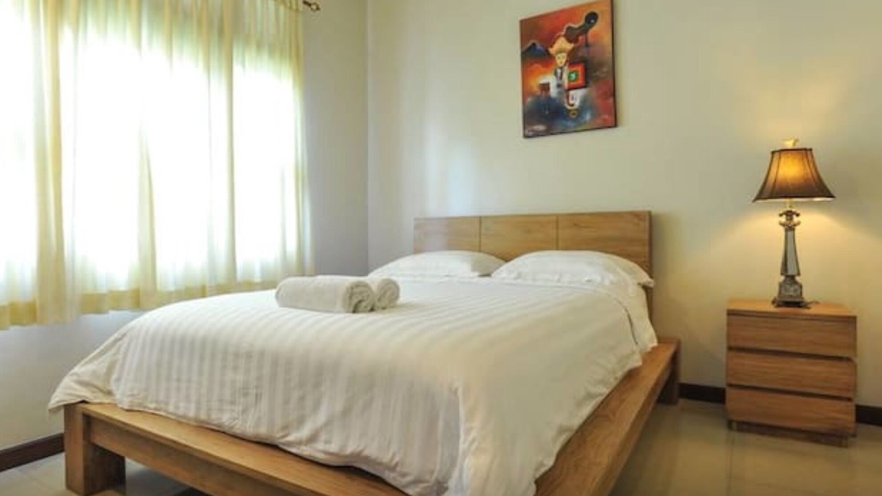 Photo of Bedroom in Kartika Plaza