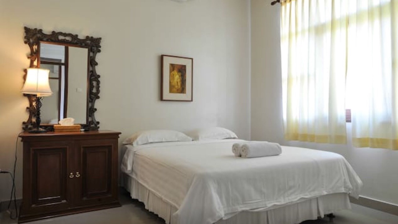 Photo of Bedroom in Kartika Plaza