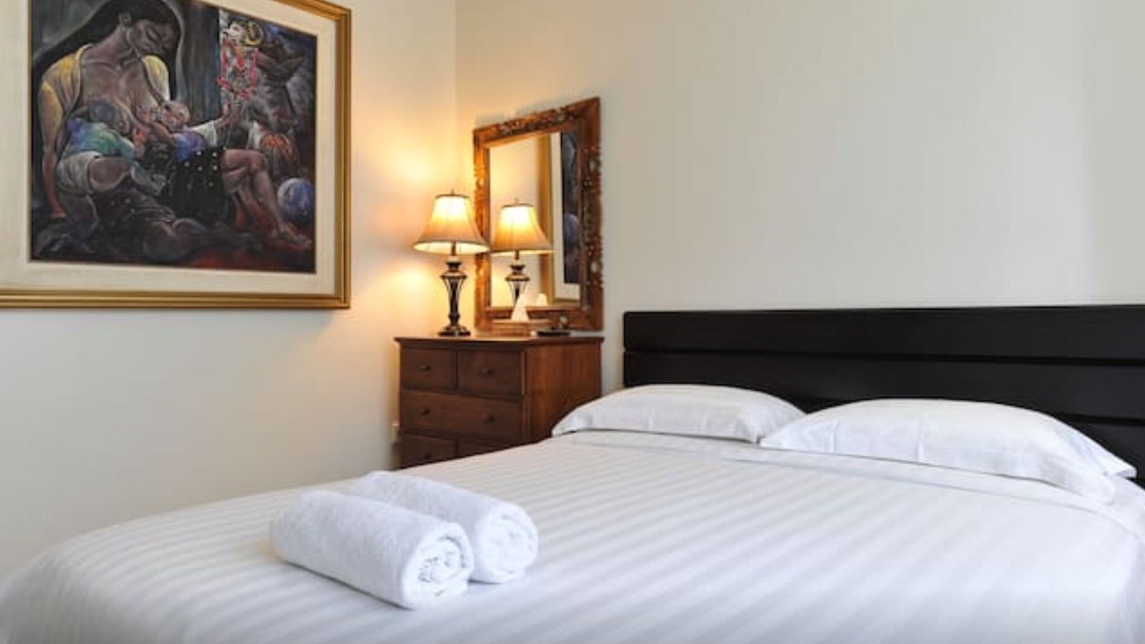 Photo of Bedroom in Kartika Plaza