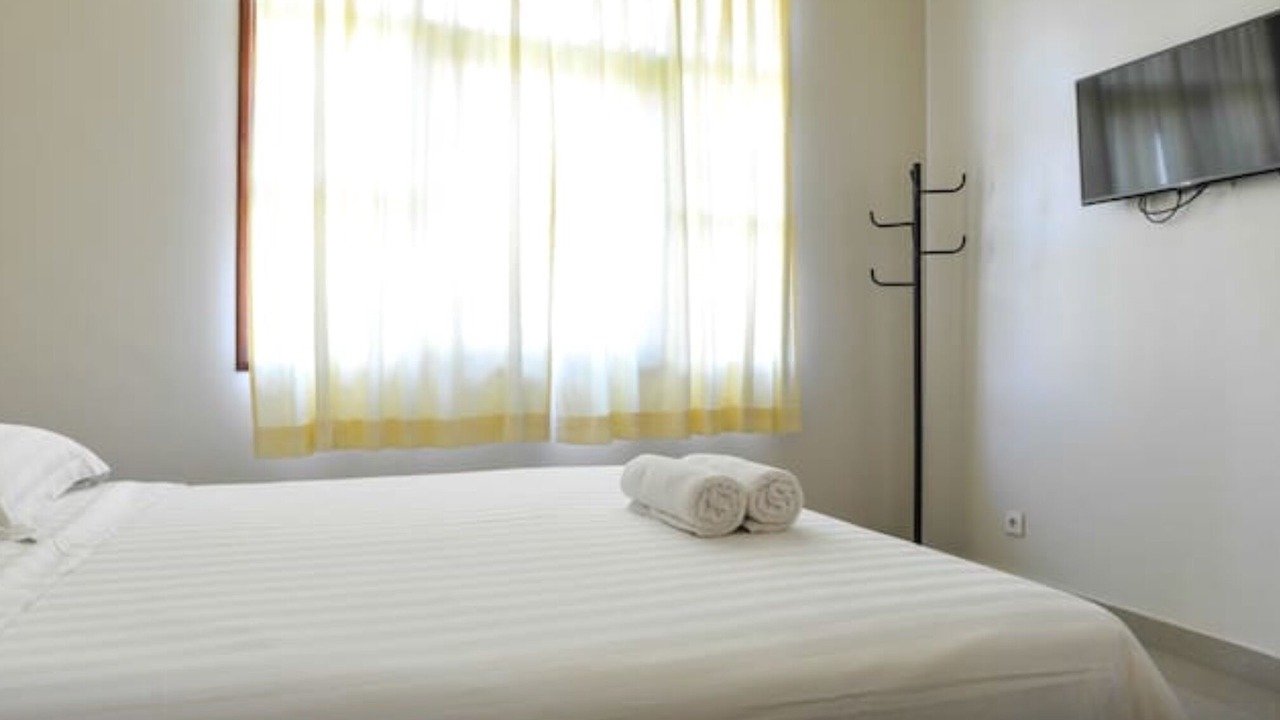 Photo of Bedroom in Kartika Plaza