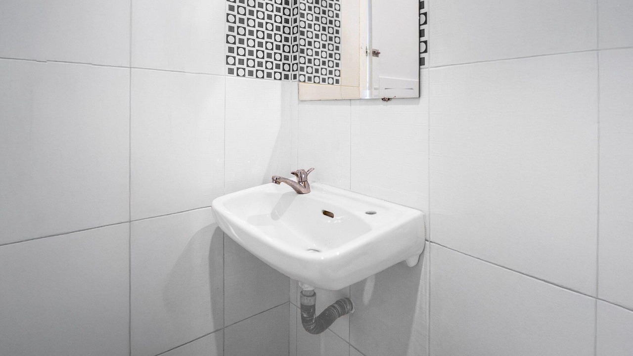 Photo of Bathroom in Padang