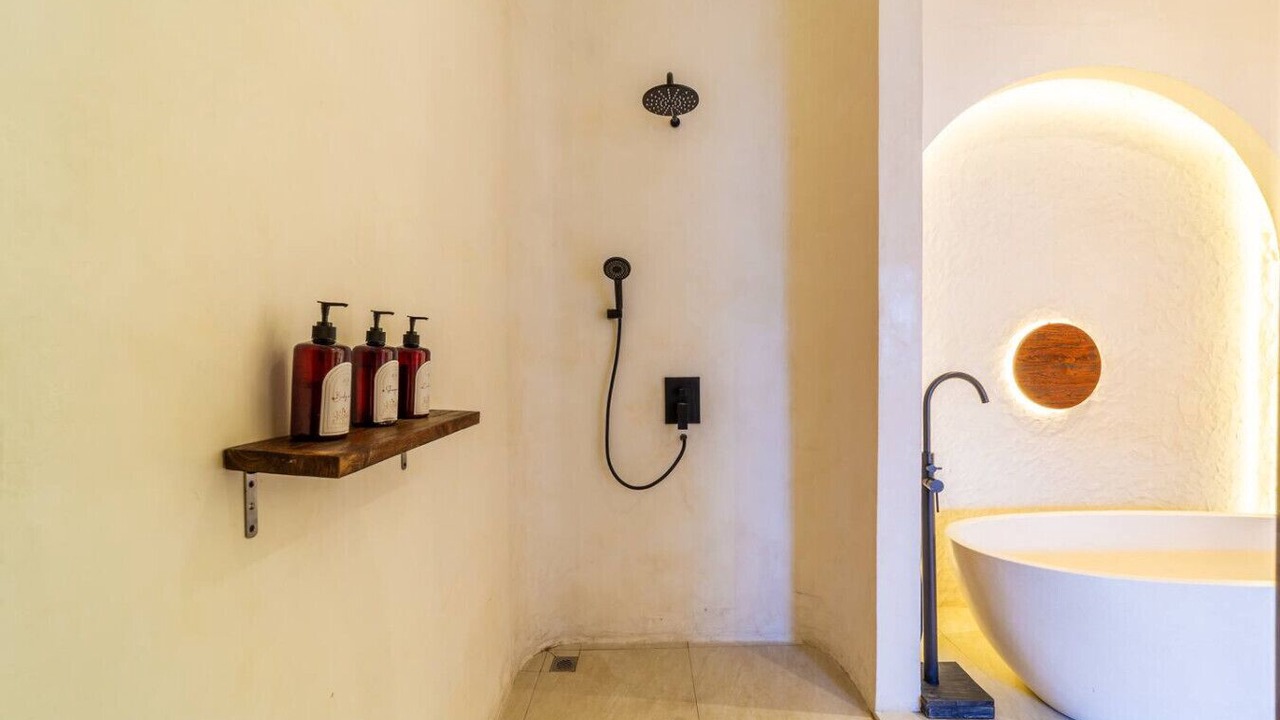 Photo of Bathroom in Batu Bolong