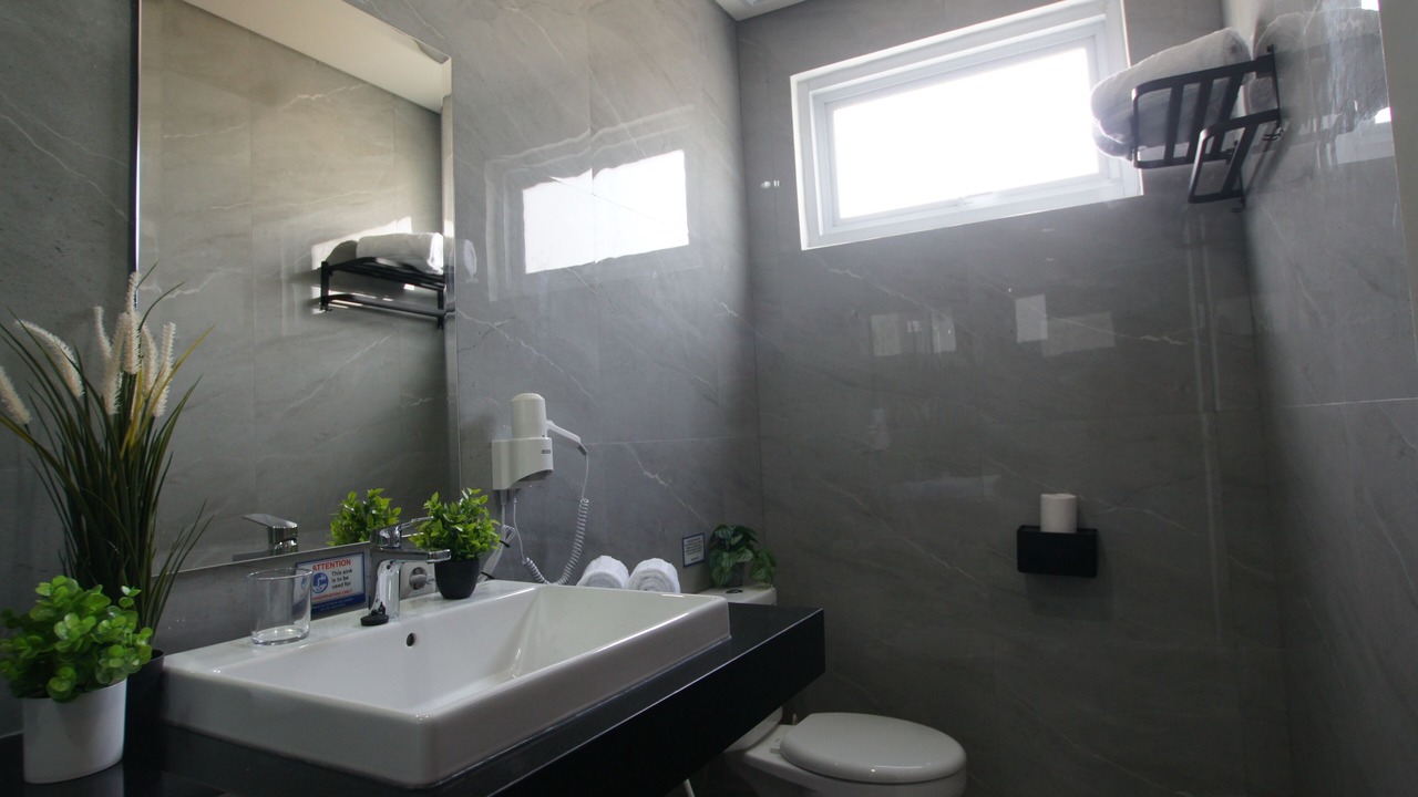 Photo of Bathroom in Kampial