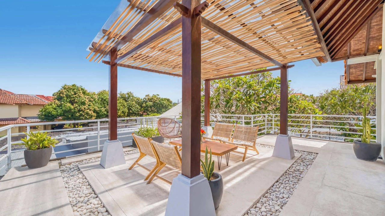 Photo of Patio Balcony in Batubelig