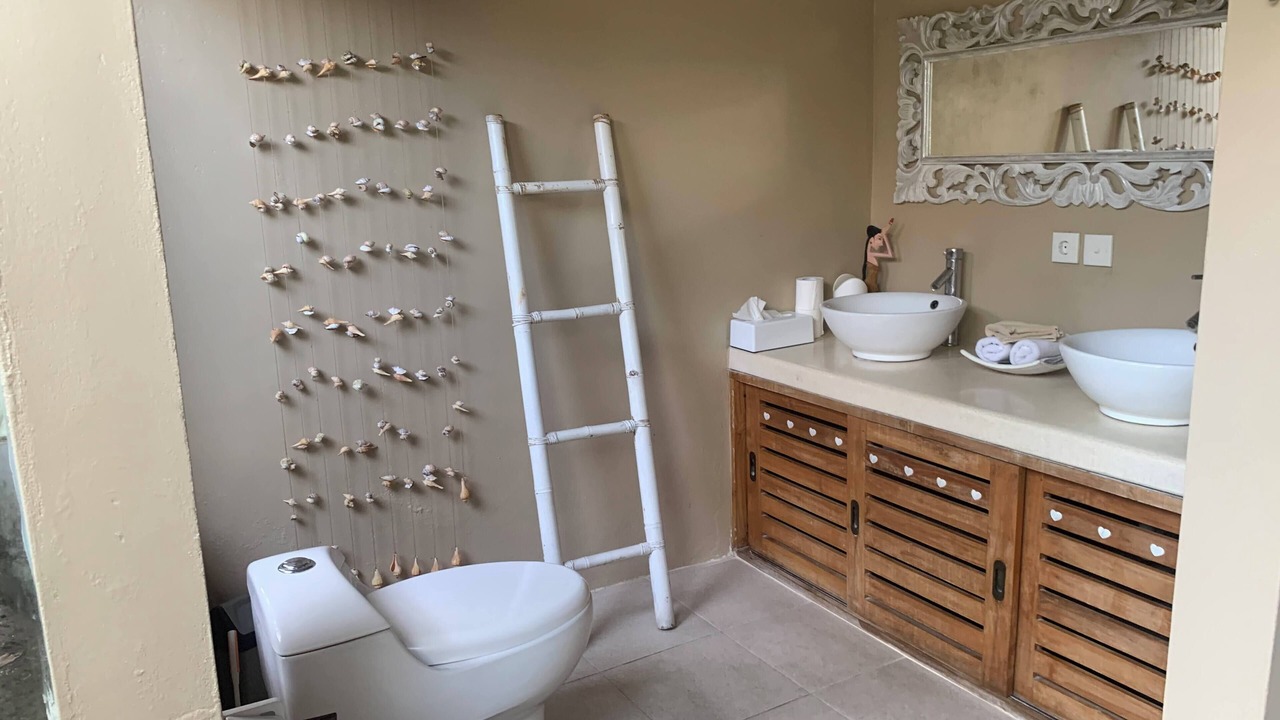 Photo of Bathroom in Nakula