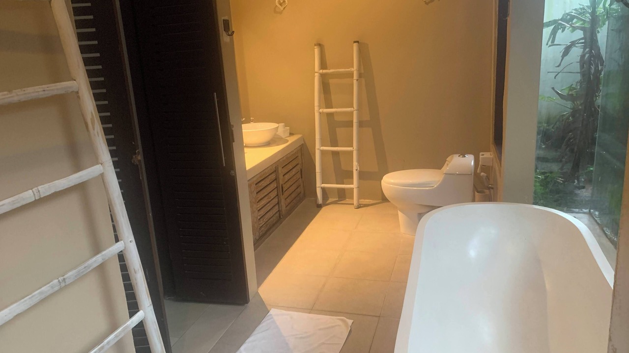 Photo of Bathroom in Nakula