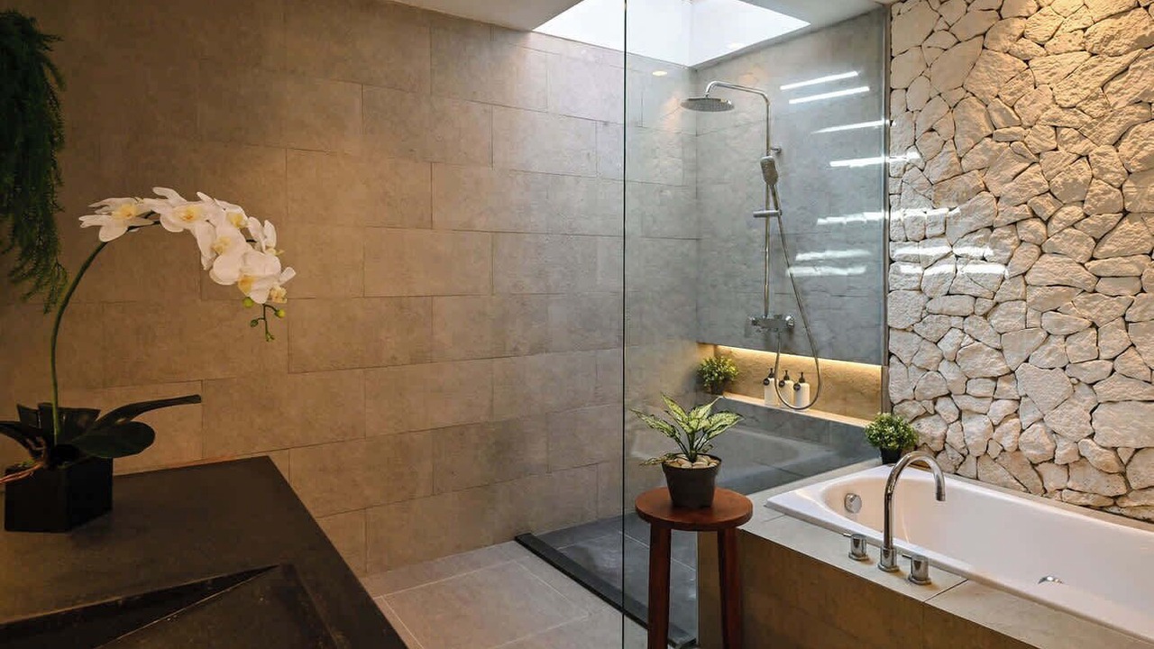 Photo of Bathroom in Nakula