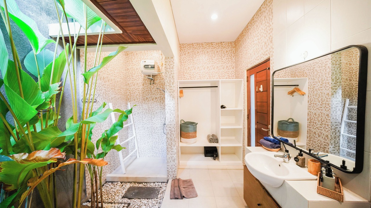 Photo of Bathroom in Dewi Sri