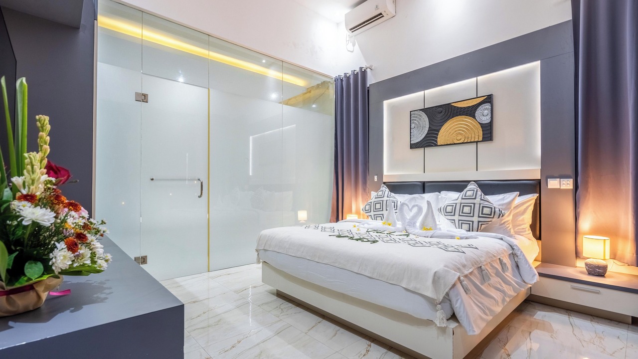 Photo of Bedroom in Drupadi