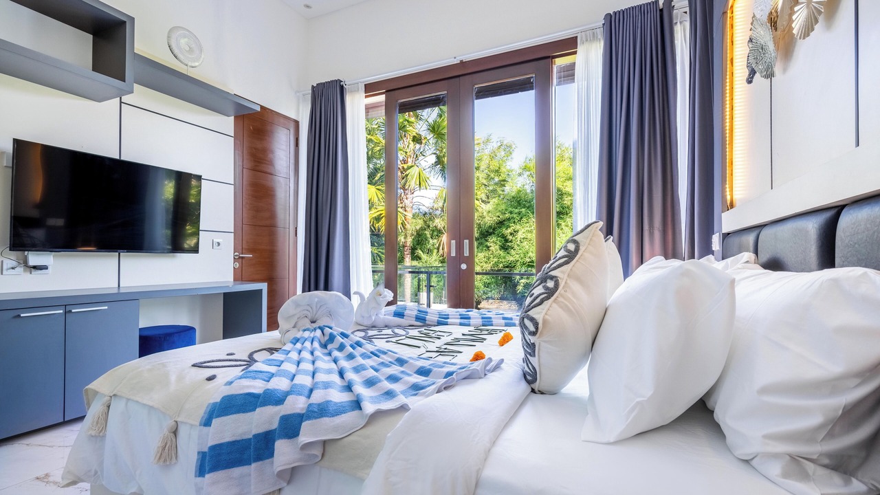 Photo of Bedroom in Drupadi