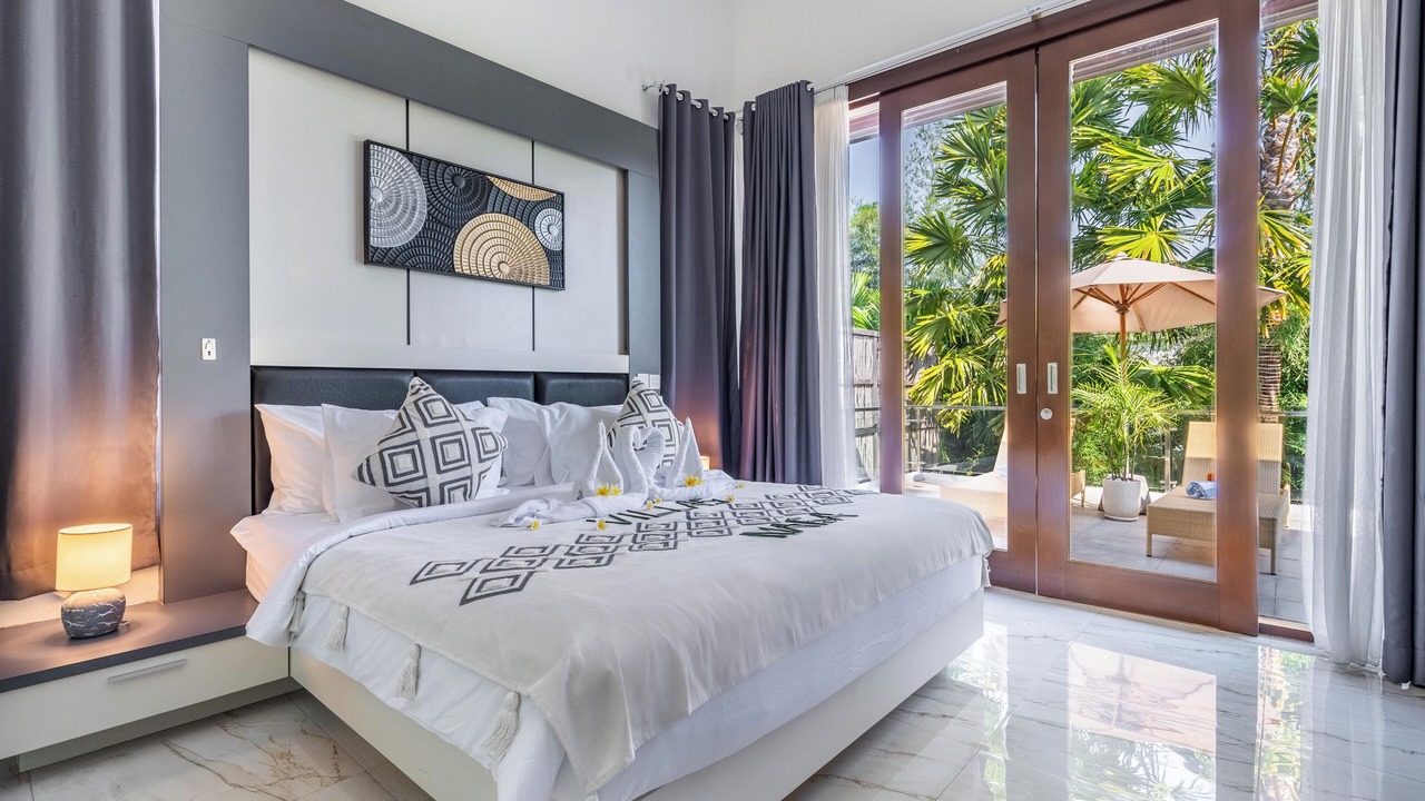 Photo of Bedroom in Drupadi