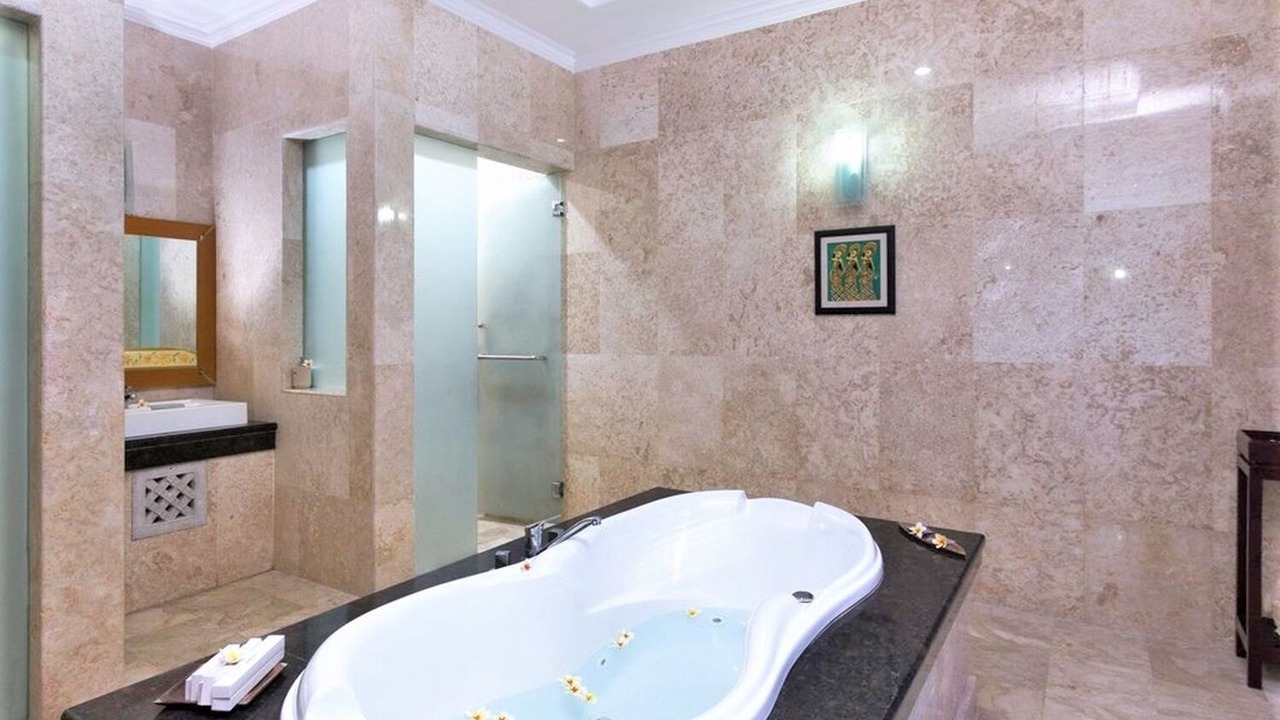 Photo of Bathroom in Raya Kuta