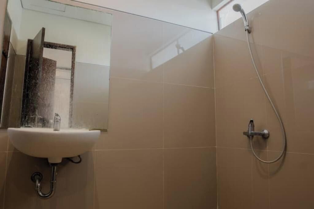 Photo of Bathroom in Sawangan