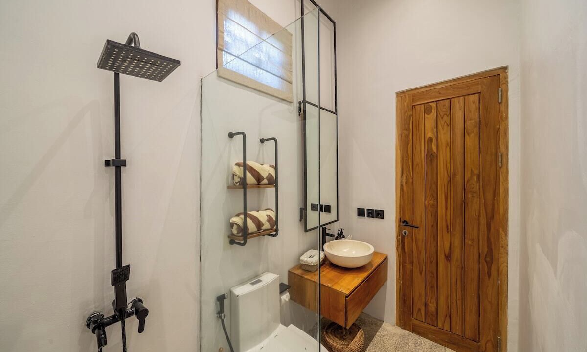 Photo of Bathroom in Singakerta