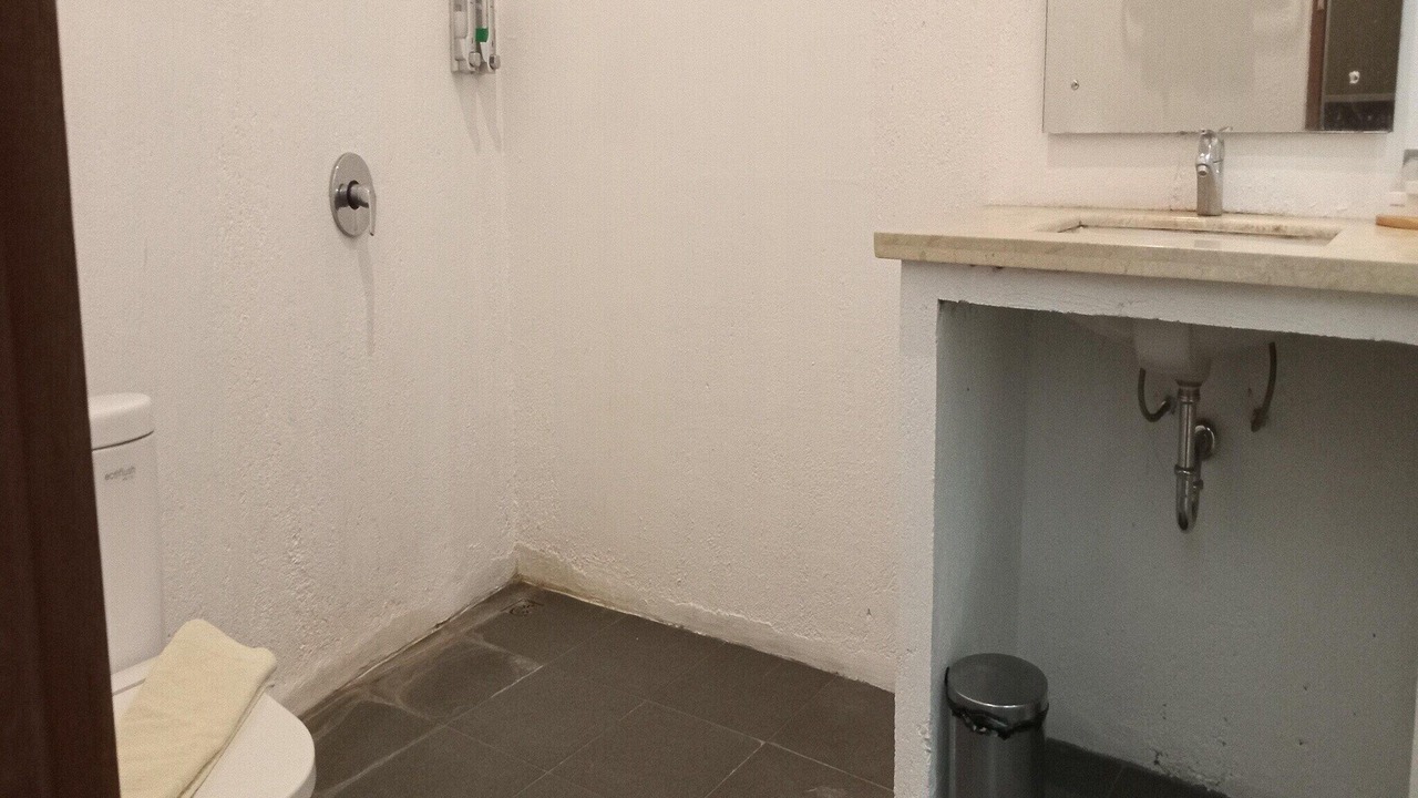 Photo of Bathroom in Ciburial