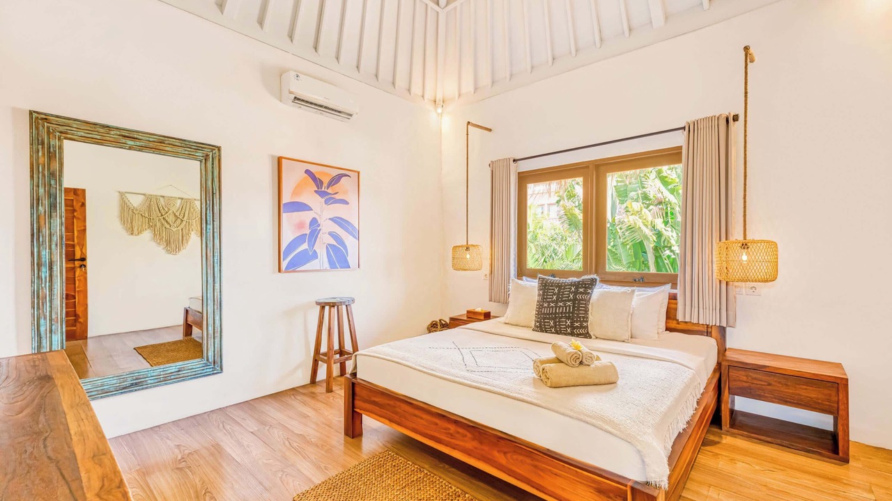 Photo of Bedroom in Petitenget