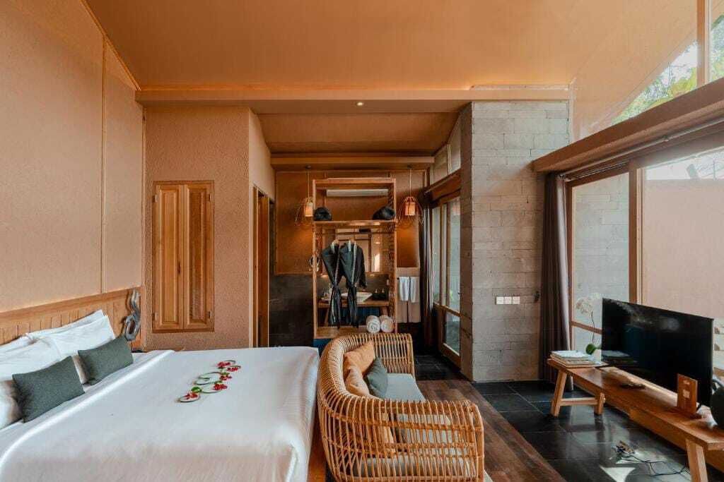 Photo of Bedroom in Sambahan