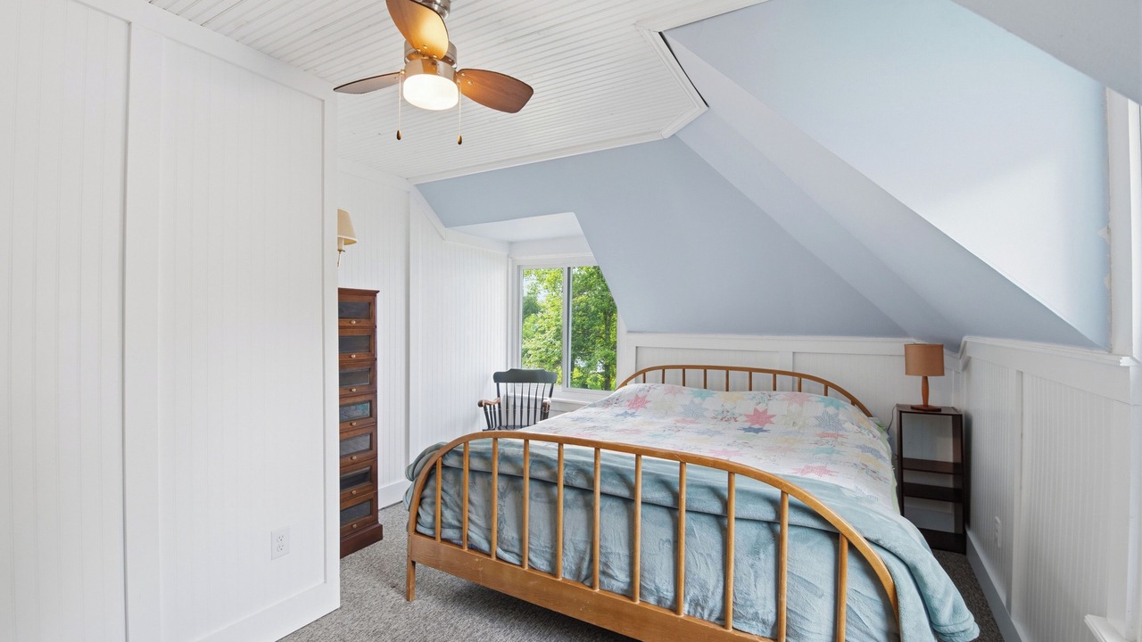 Photo of Bedroom in Colgate