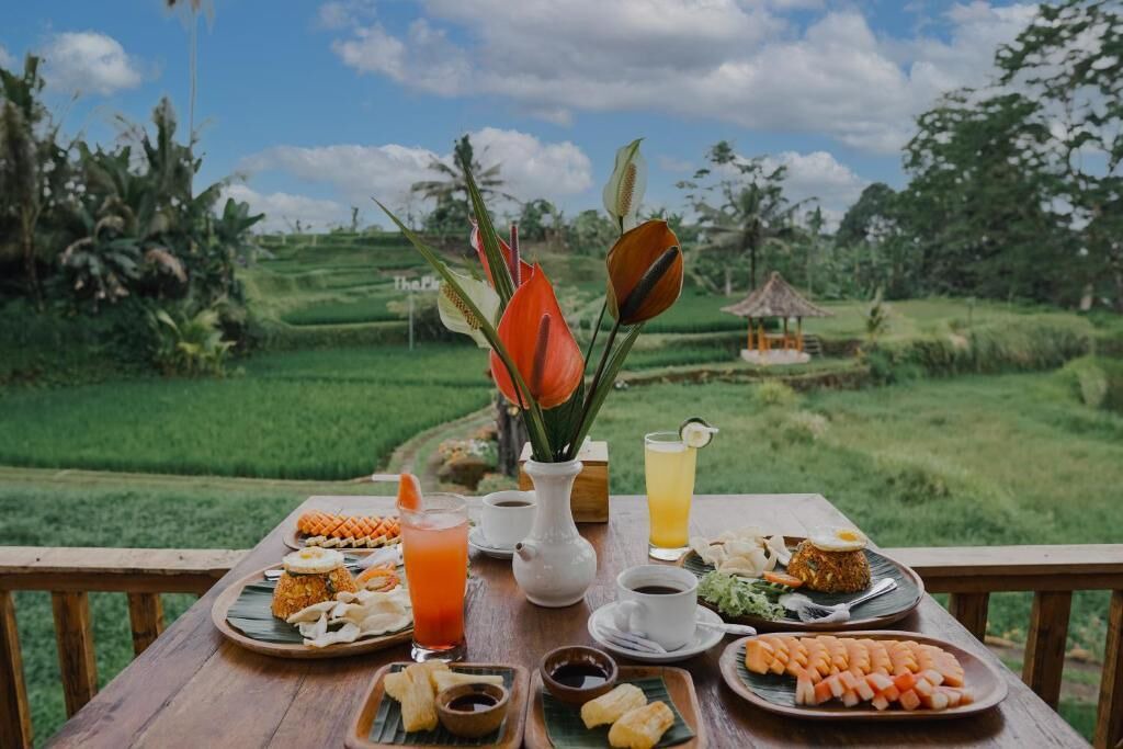 Photo of Outdoor in Taro