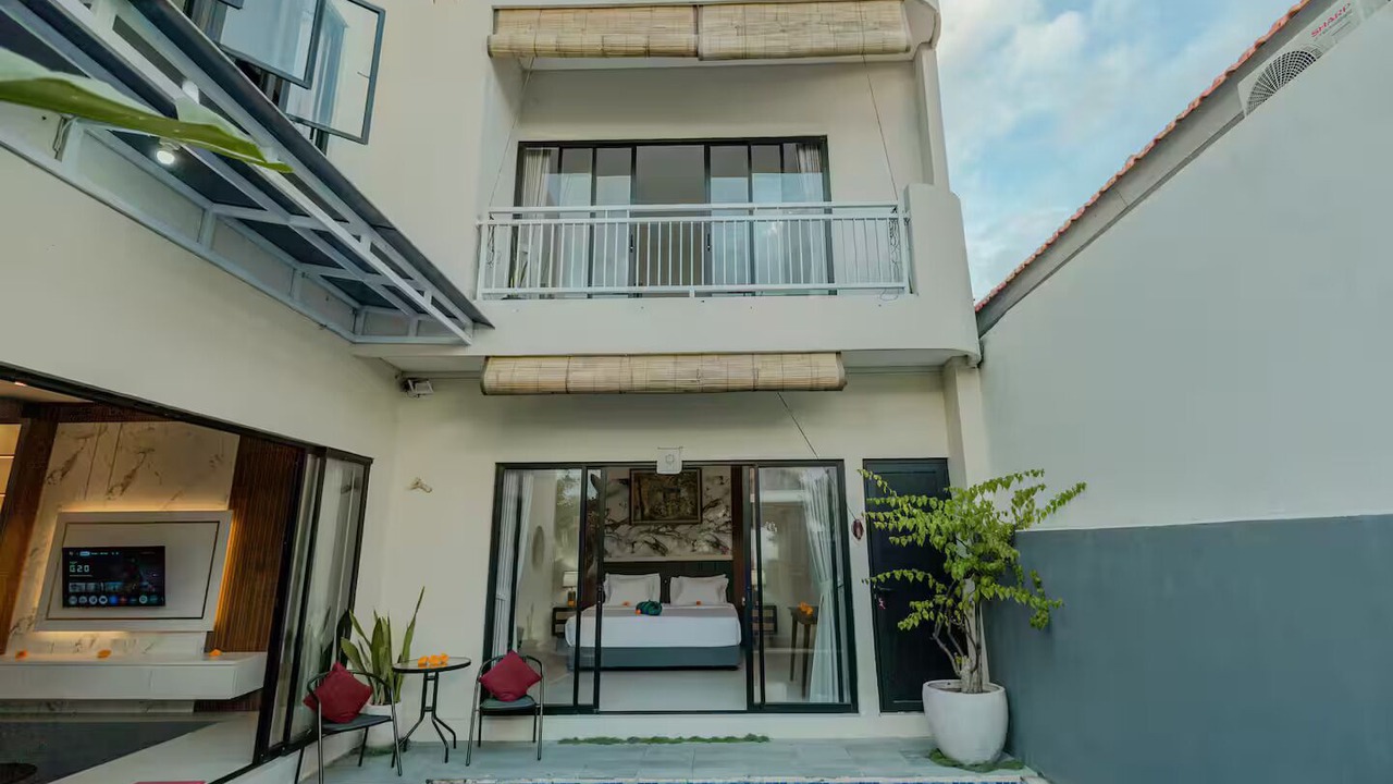 Photo of Outdoor in Seseh