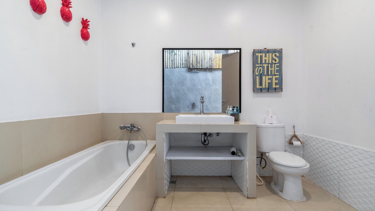 Photo of Bathroom in Dyanapura