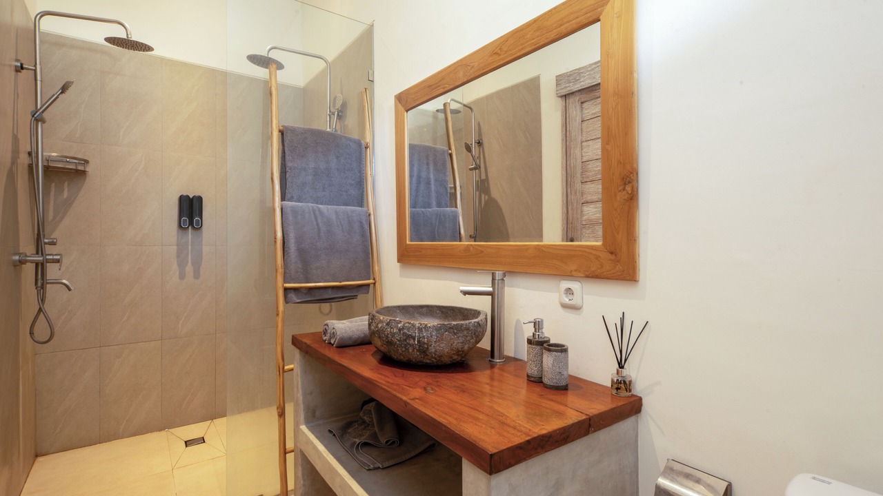 Photo of Bathroom in Singakerta