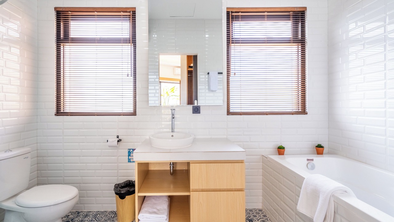 Photo of Bathroom in Mumbul
