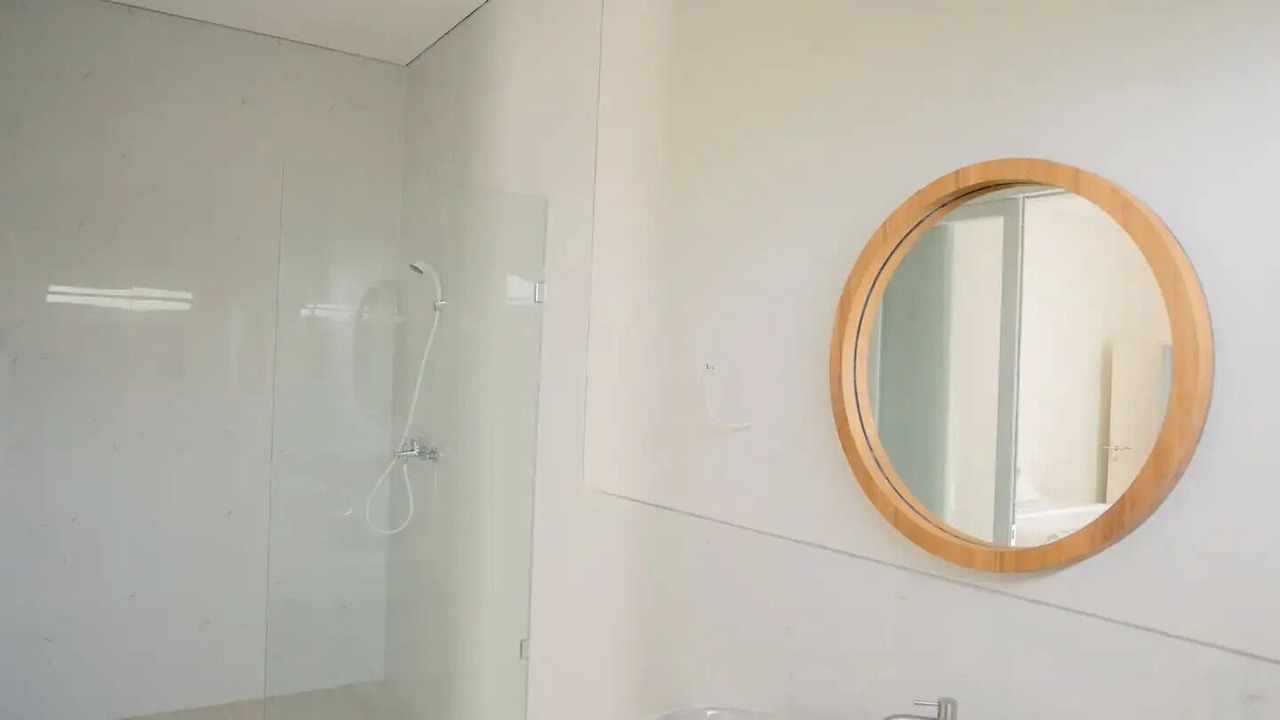 Photo of Bathroom in Mumbul
