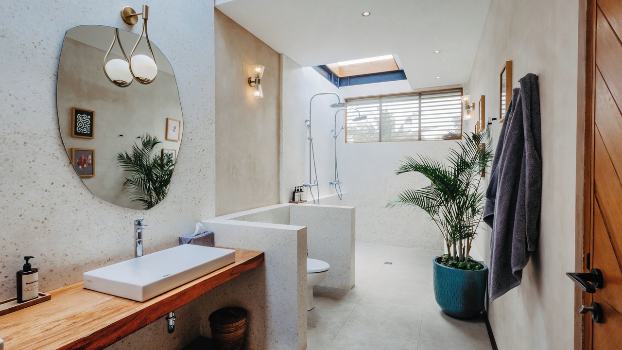 Photo of Bathroom in Singakerta