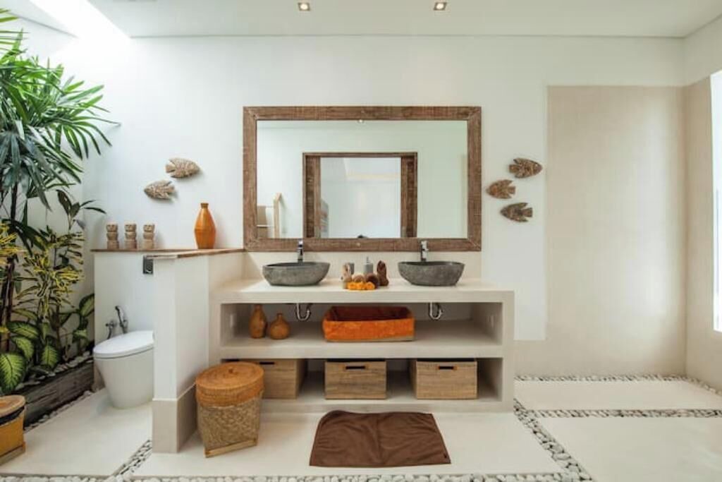 Photo of Bathroom in Sunset Road