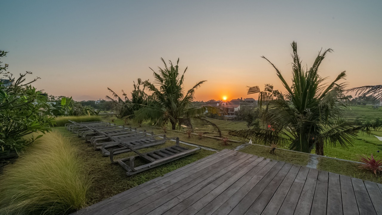 Photo of Patio Balcony in Babakan