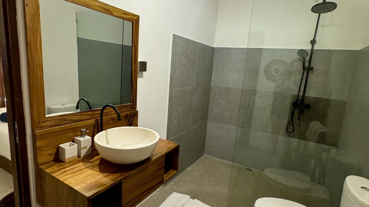Photo of Bathroom in Munggu