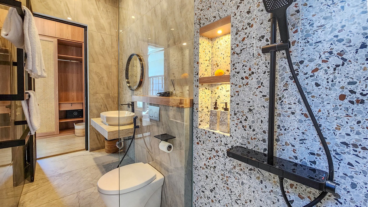 Photo of Bathroom in Kampial