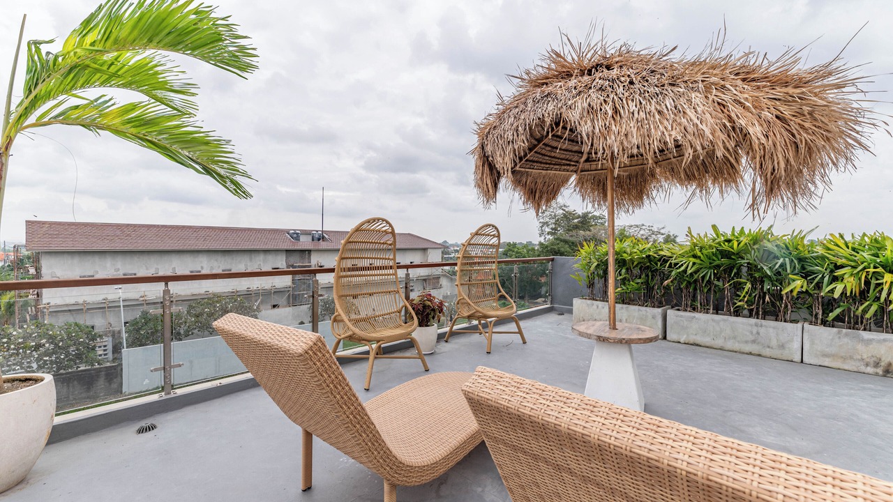 Photo of Patio Balcony in Babakan