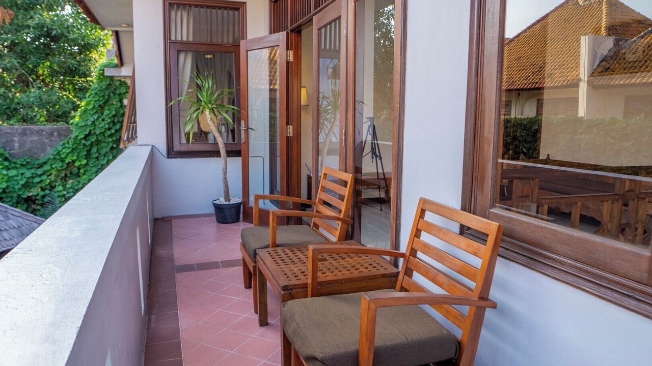 Photo of Patio Balcony in Kartika Plaza
