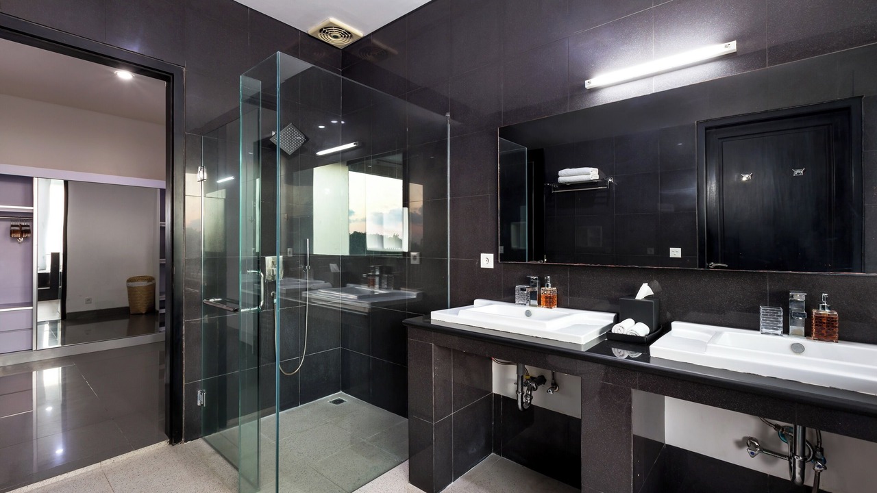 Photo of Bathroom in Bukit